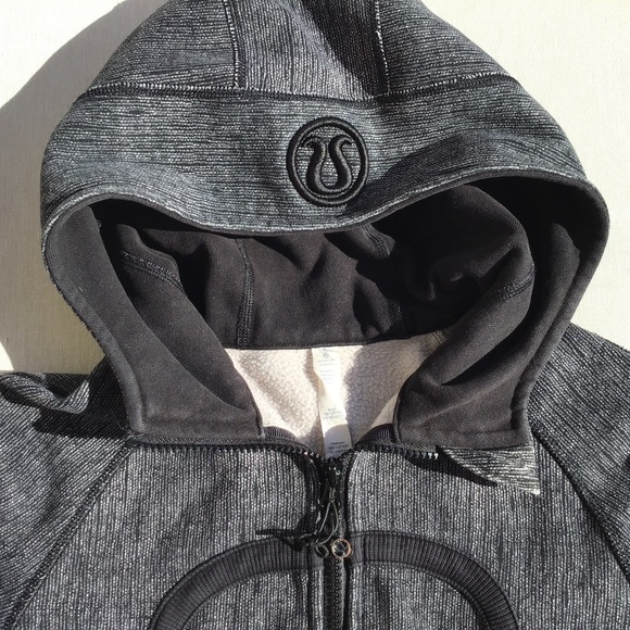 Lululemon Black Scuba Hoodie - Picture 4 of 11
